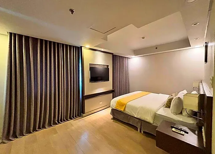 The Residences At Bcct فندق مانيلا